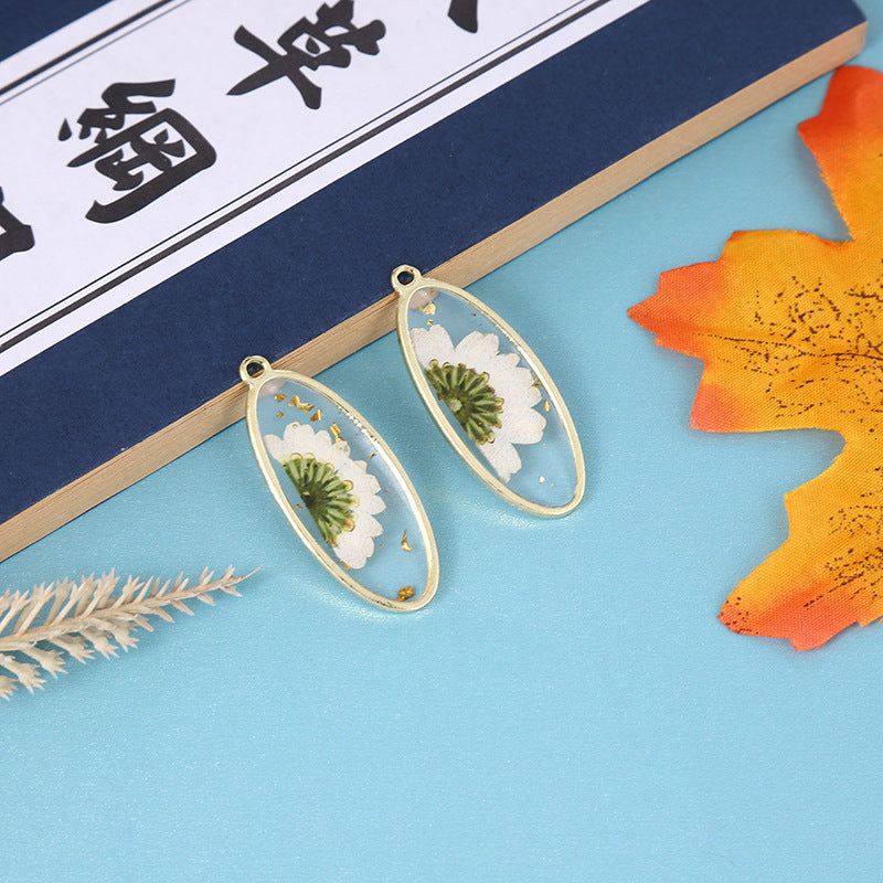 Wholesale 10pcs/pack Oval Water Drops Plant Dried Flower Pendant Leaves Flowers Transparent Resin Handmade DIY Necklace Accessories